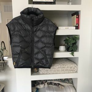 Lole cap sleeve funnel neck down vest